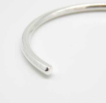 Classic Hexagonal Bangle - The Palace of Amber